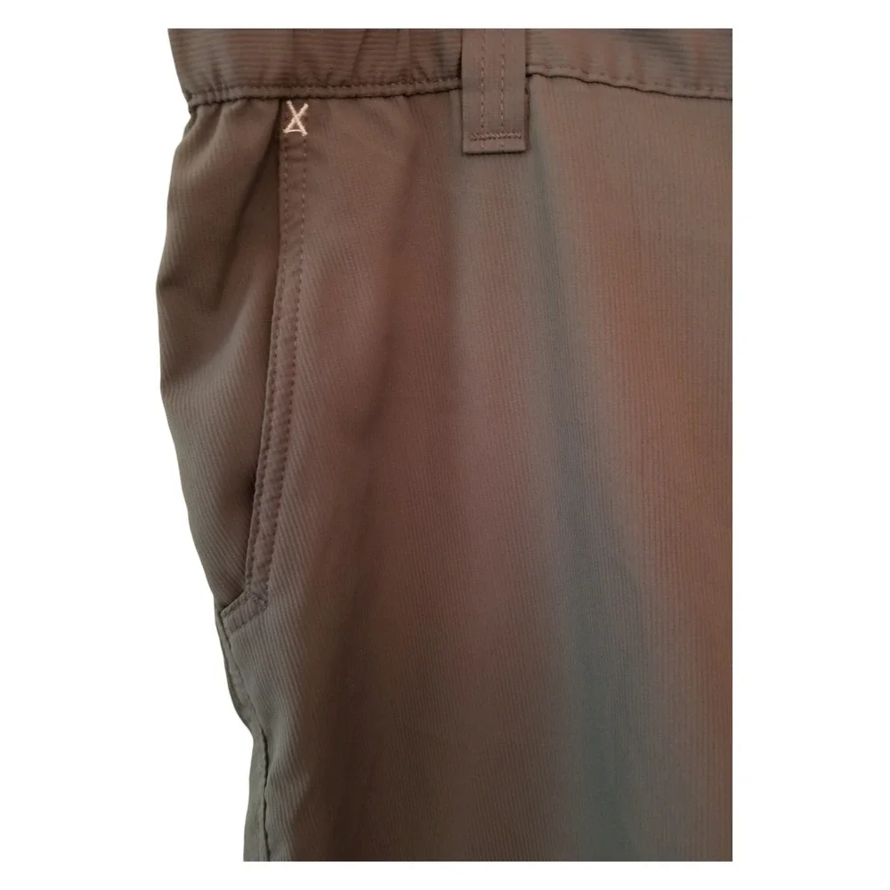 Wrangler Cargo Men's Shorts Gray Size 44 Inseam 10 in